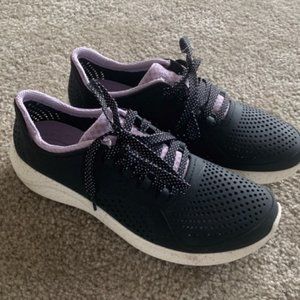 Crocs Women's Literide Pacer Lace-up Sneakers  Size 9